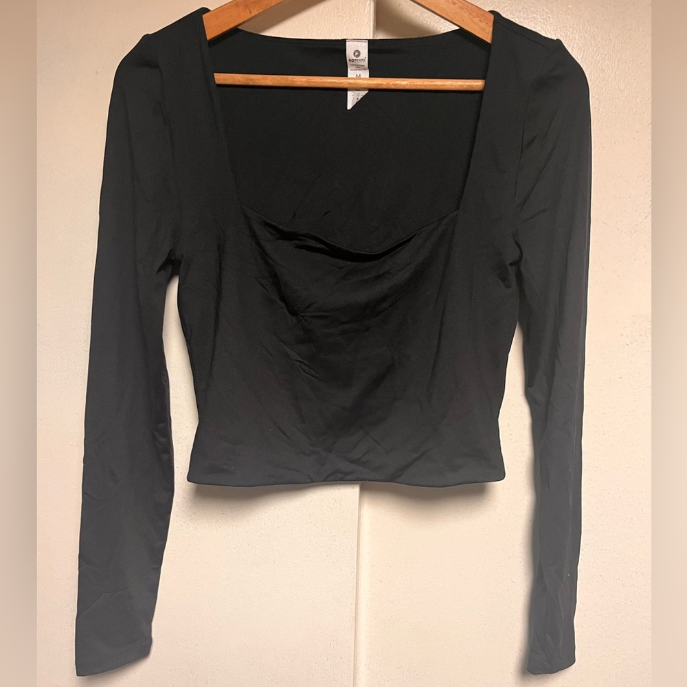 90 Degrees Reflex Contour Olivia Crop Square Neck Top  size M